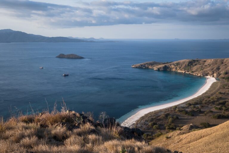 White-sand bay and turquoise water in Komodo National Park